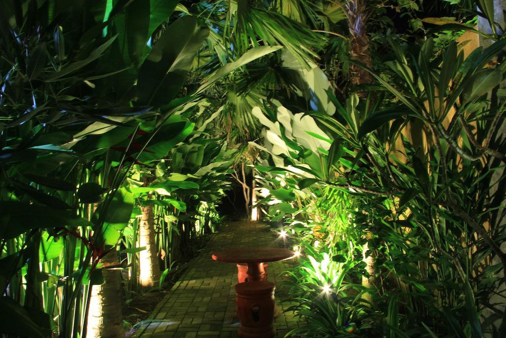 Royani Villa Sukawati Buitenkant foto