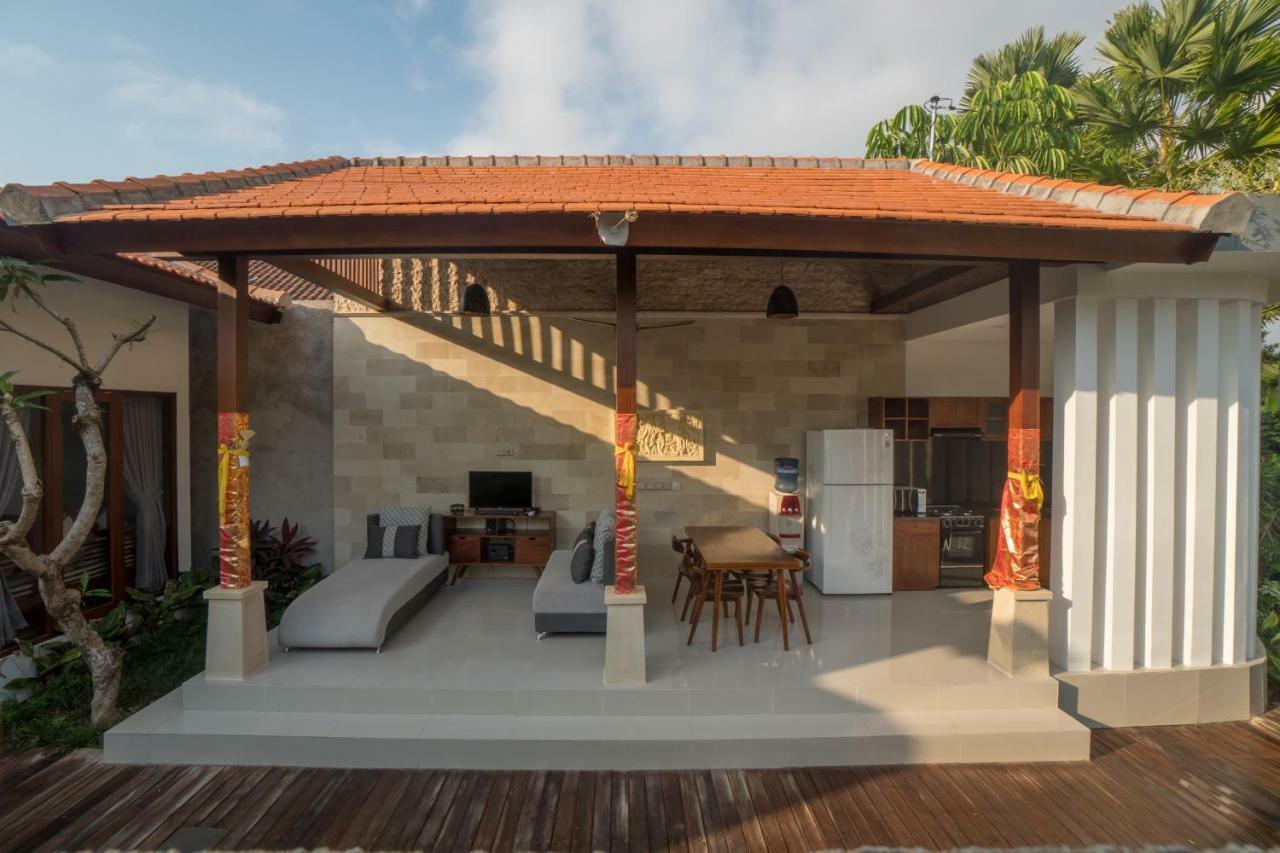 Royani Villa Sukawati Buitenkant foto